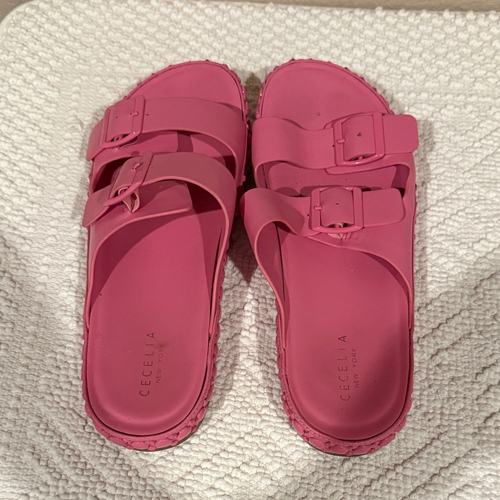 CECELIA NEW YORK Hot Pink Double Buckle Slide Sandals Size 9